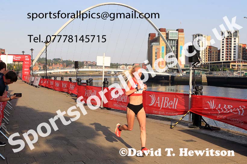 The 2023 UK Athletics Womens 5k Road Race Champs., Newcastle Quayside.  Photo: David T. Hewitson/Sports for All Pics